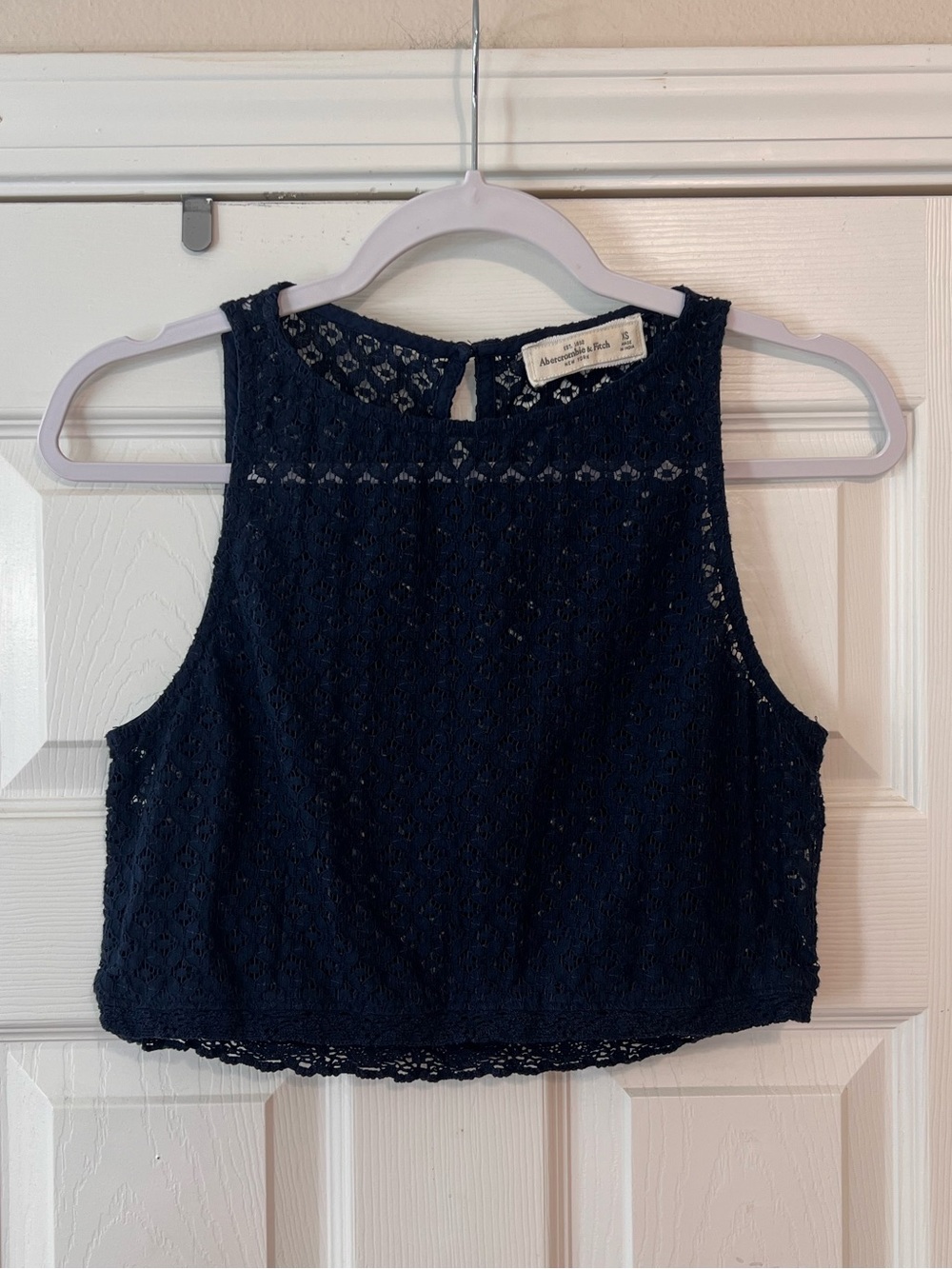 Abercrombie & Fitch Navy Lace Crop Tank Top XS Sleeveless Boho Chic